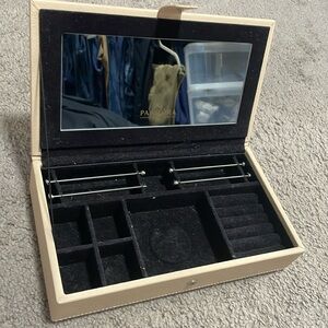 Pandora travel jewelry box